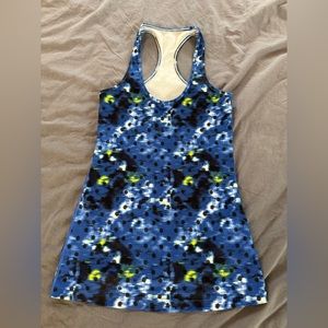 LULULEMON COOL RACERBACK/ windy blooms saphire blue